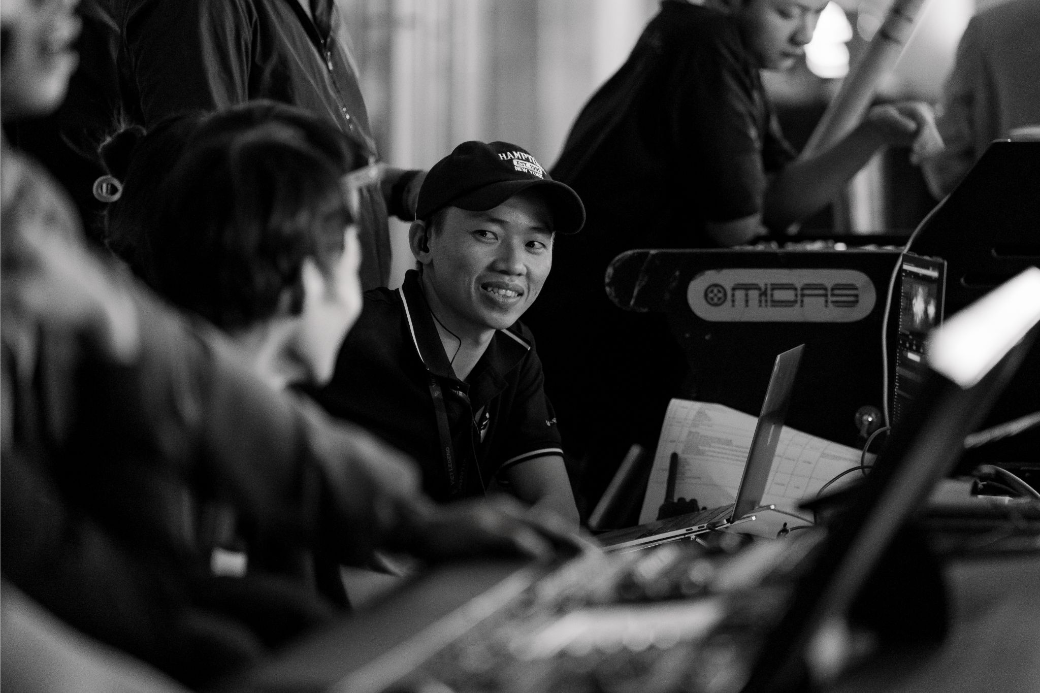 Viet Legend team