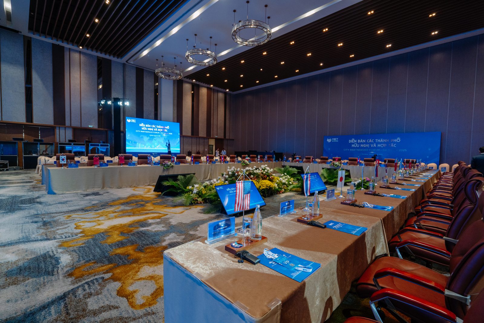 GẶP GỠ ĐÀ NẴNG 2025