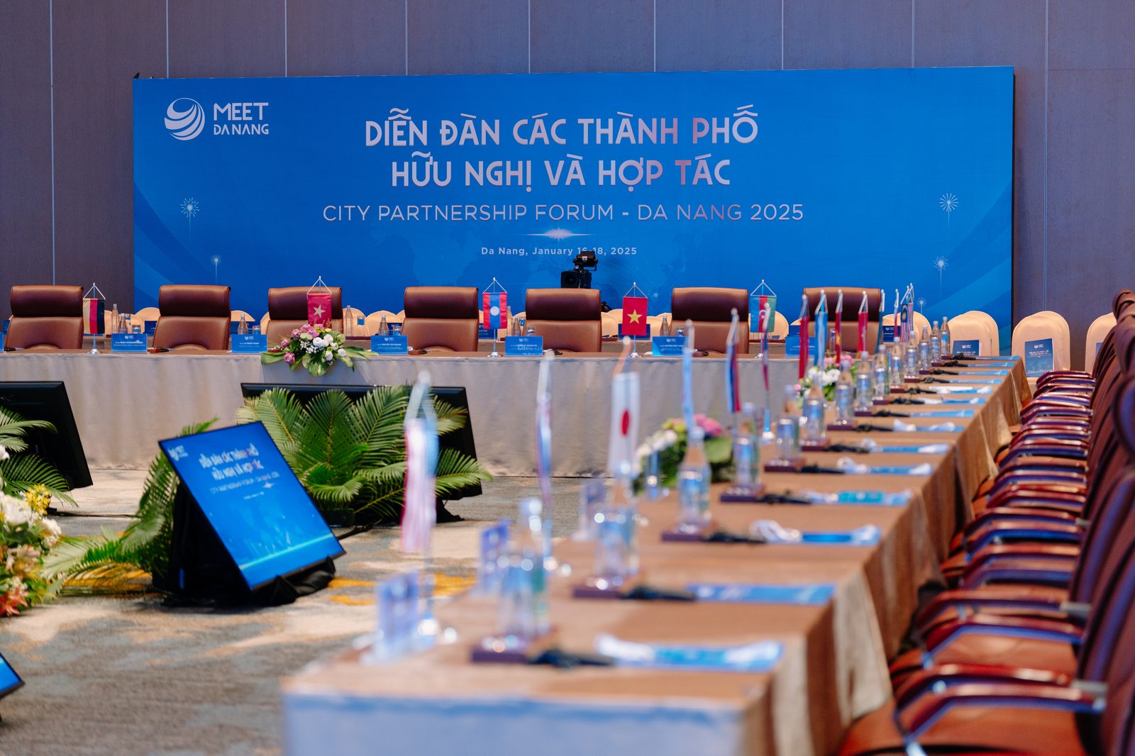 GẶP GỠ ĐÀ NẴNG 2025
